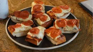 #004 - Crispy French Bread Pizza with Mushrooms and Pepperoni