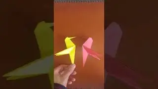 Origami bird | 折り紙の鳥 | ओरिगेमी पक्षी | burung origami | p&aacute;ssaro #shorts #youtubeshorts #art