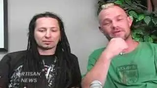 FIVE FINGER DEATH PUNCH HITS FANS, FAMILY