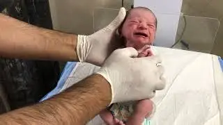 Newborn Baby in NICU | Gentle Oxygen,Warm Vital Signs Monitoring with Reflex Check
