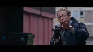 The Gentlemen - 'Give me the phone and take the money' : Chase scene