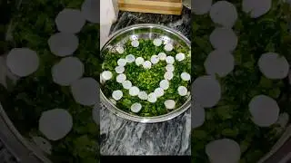 Kya Apane Kabhi Is Tarike Se Muli Ke Patton Ki Sabji Banakar Khai Hai|| #food #ytstudioes #shorts