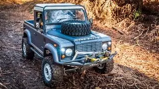 RC Scale 4x4 Crawler Defender Pickup D90 Cab SCX10