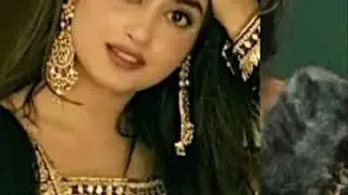 Proper patola song 😚😚😚😚😚😚on sajal ali