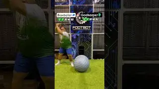 Fast Hands Showdown: Baseballer vs. Goalkeeper in Reaction Challenge🤝#baseball #goalkeeper