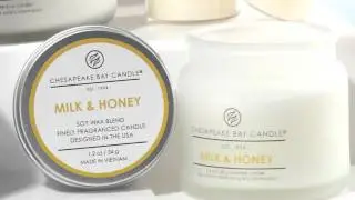 Milk and Honey, Chesapeake Bay Candle Heritage Collection Large Glass Jar Candle with Lid