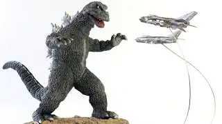 Resin Chef Team Ukeke 1966 Godzilla Diorama Model Kit Unboxing & Review!