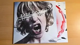 Unboxing Papa Roach 