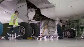 How Aircraft Wheels are Changed : Listen carefully 