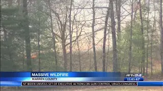 Multiple fire crews battle wildfire in Warren County
