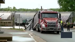 Semi collides with train, closes rail crossing in Buffalo County