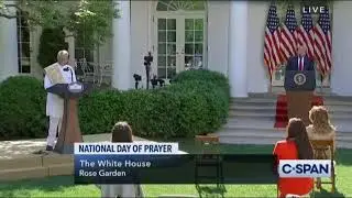 Trump Hindu Prayer