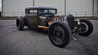 Hotrod Hemi V8. Steam punk vibe amazing patina