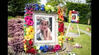 Julia's Funeral