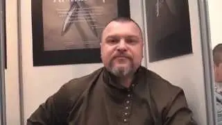 Игорь Данок представляет кинжал 