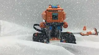 LEGO BOOST + 60194 Arctic Track