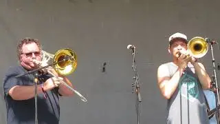 Josh and The Jamtones