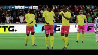 Je joue à dream soccer ligue (DLS)merci on a atteint les 150 abonné 