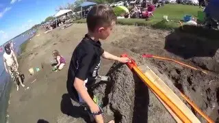 The Introverts - Hot Wheels at the Beach