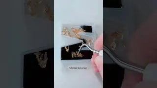 Процесс изготовления брелока-алфавита из смолы #resinkeychain #resin