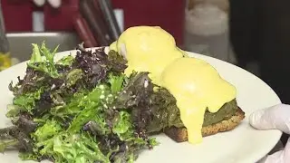 Hawaii&rsquo;s Kitchen: Koko Head Caf&eacute;