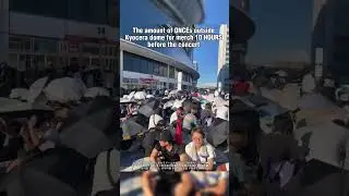 ONCEs OUTSIDE KYOCERA DOME FOR MERCH 10 HOURS BEFORE THE CONCERT #TWICE_THISISFOR_WORLD_TOUR #twice