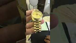 Винтажный мужской Rolex Day-Date из 18-кратного золота с рифлёным безелем и браслетом President.
