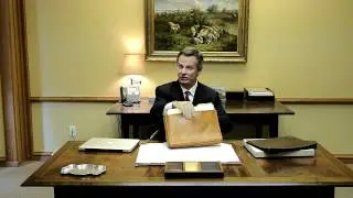 Barrington St. James Expandable Folio