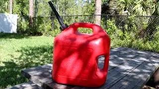 Midwest 5 Gallon Gasoline Can