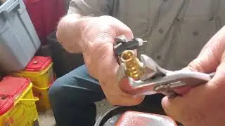 Cleaning Coaxial Plug Ends For Clean Brass!