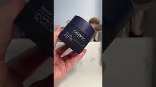 Пять лучших увлажняющих средств для очень сухой кожи зимой