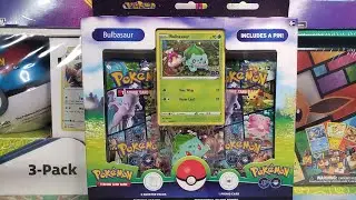 Bulbasaur Pok&eacute;mon GO Pin Collection Opening