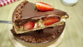 TORTA BOMBOM DE MORANGOS - Especial sobremesas!