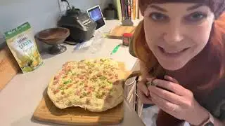 BEST BETS-Eggs Benedict Pizza for Easter