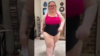 Thick girl modeling plus size swimsuit ootd thick calf girl tattoo foot rubbing water beautiful hot