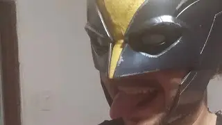 Un-boxin Wolverine helmet  Marvel legends 