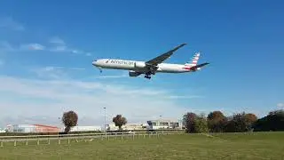 Boeing 777-223(ER)