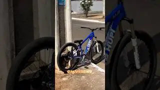 Hupi 🥶💙 #hupi #naja #azul #bike