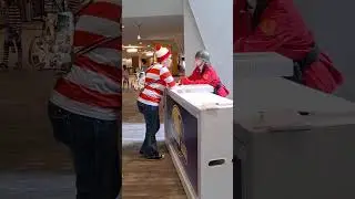 Tf2 Soldier stealing hats at cons! Pt. 21