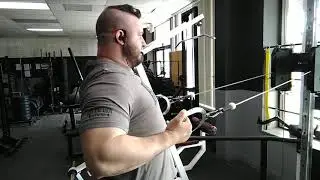 Cable Underhand Teres Major Row