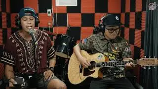 Beautiful Scars (Acoustic)