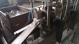 Автоматическая линия, станок для производства подвеса.