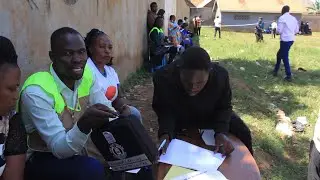 Abalondesa e Masaka abamu tebalabiseko. Laba amawano. Some Uganda EC workerd didn't show up. 