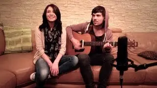 Girl On Fire - Alicia Keys (Nicole Cross Official Cover Video)