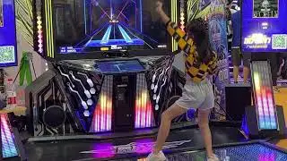 DanceBattle