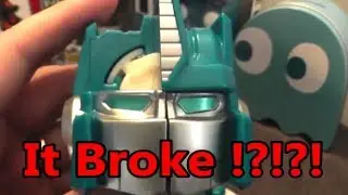 Optimus Prime Rubik's Crew Puzzle Cube Toy Review - The No Swear Gamer