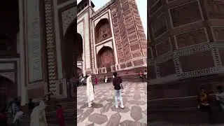 TAJ MAXAL
