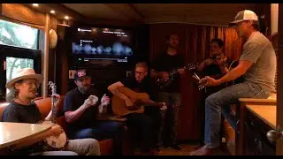 Aaron Watson - Silverado Saturday Night (Acoustic)