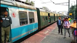 Unique Paint scheme on the Bandel-Katwa 12 coach EMU local train || ER