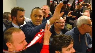 Вето в Варшаве: президент Навроцкий приостановил действие закона ЕС о цензуре.